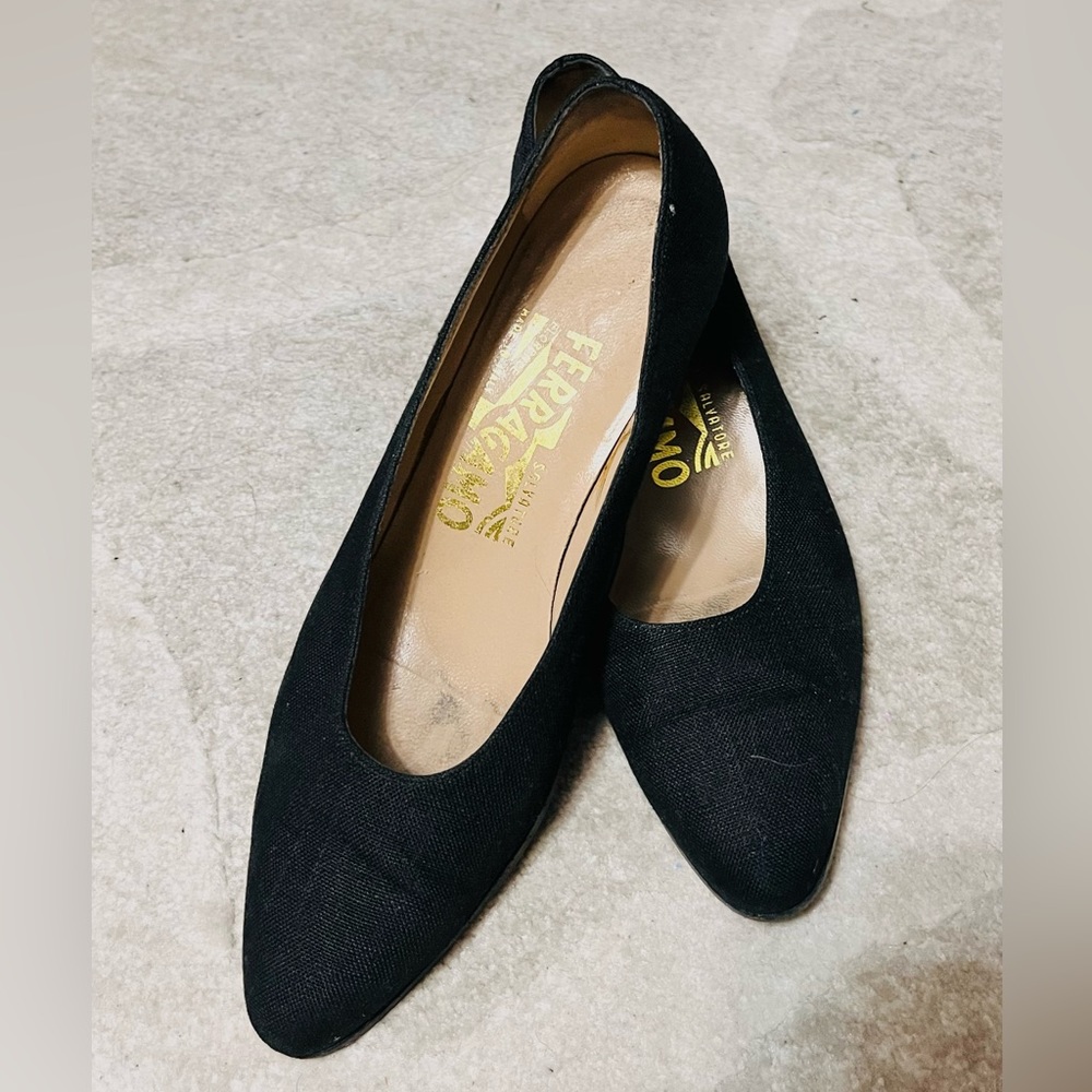 Authentic Salvatore Ferragamo pumps